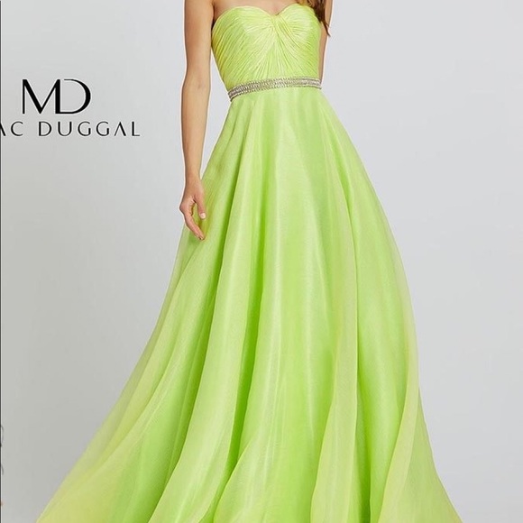 NWT Lime Green Mac Duggal 67105 SZ 16